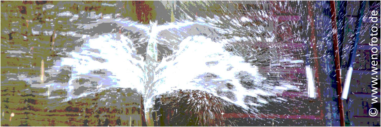 Splash 130707-091 Panorama 120x40 300dpi Tontrennung 5